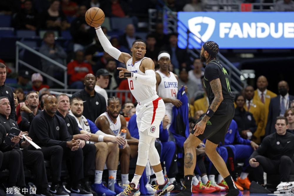 致他的角色 致他的角色